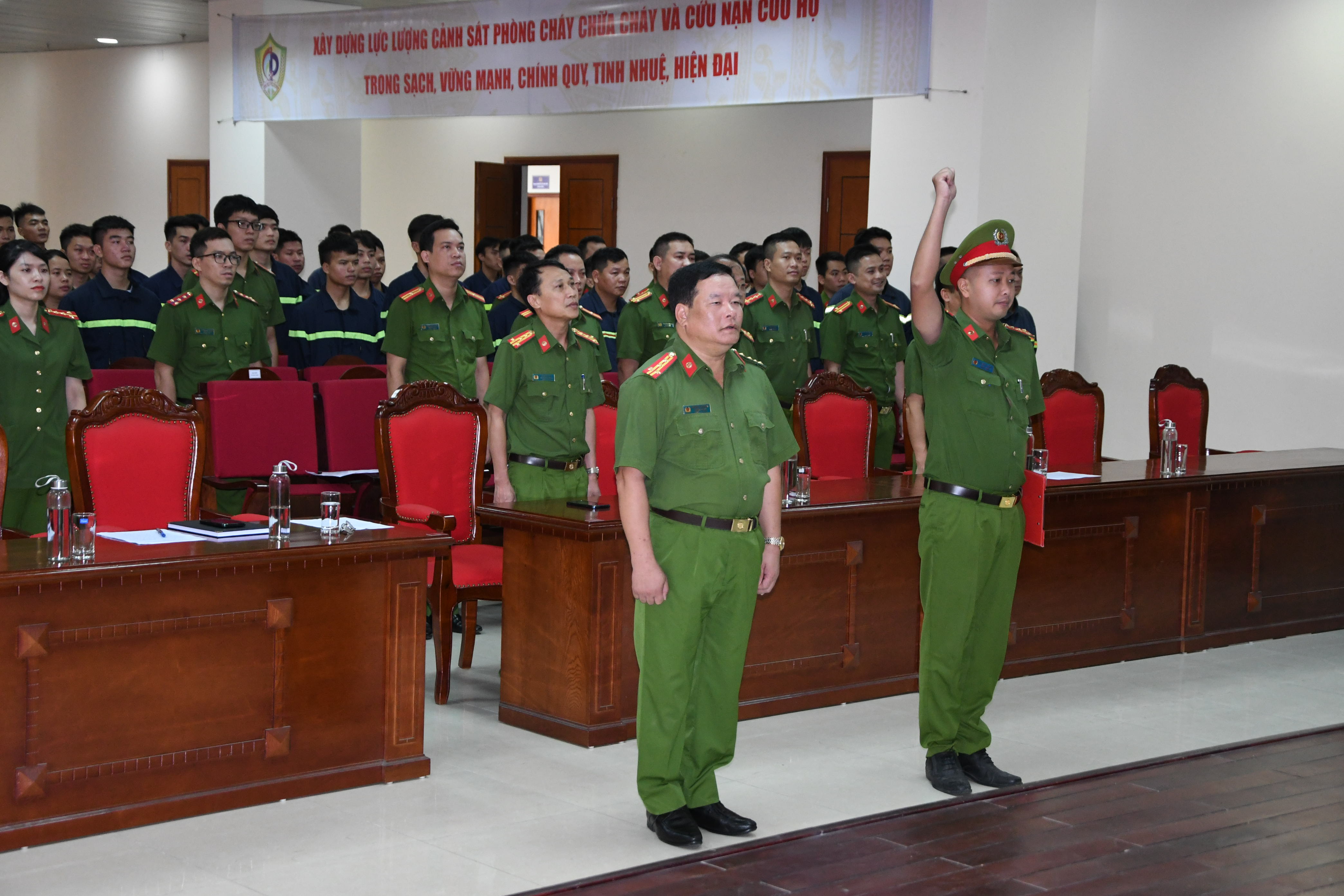 Phòng Cảnh sát phòng cháy, chữa cháy và cứu nạn, cứu hộ: Phát động thi đua học tập gương các Liệt sĩ CATP Hà Nội